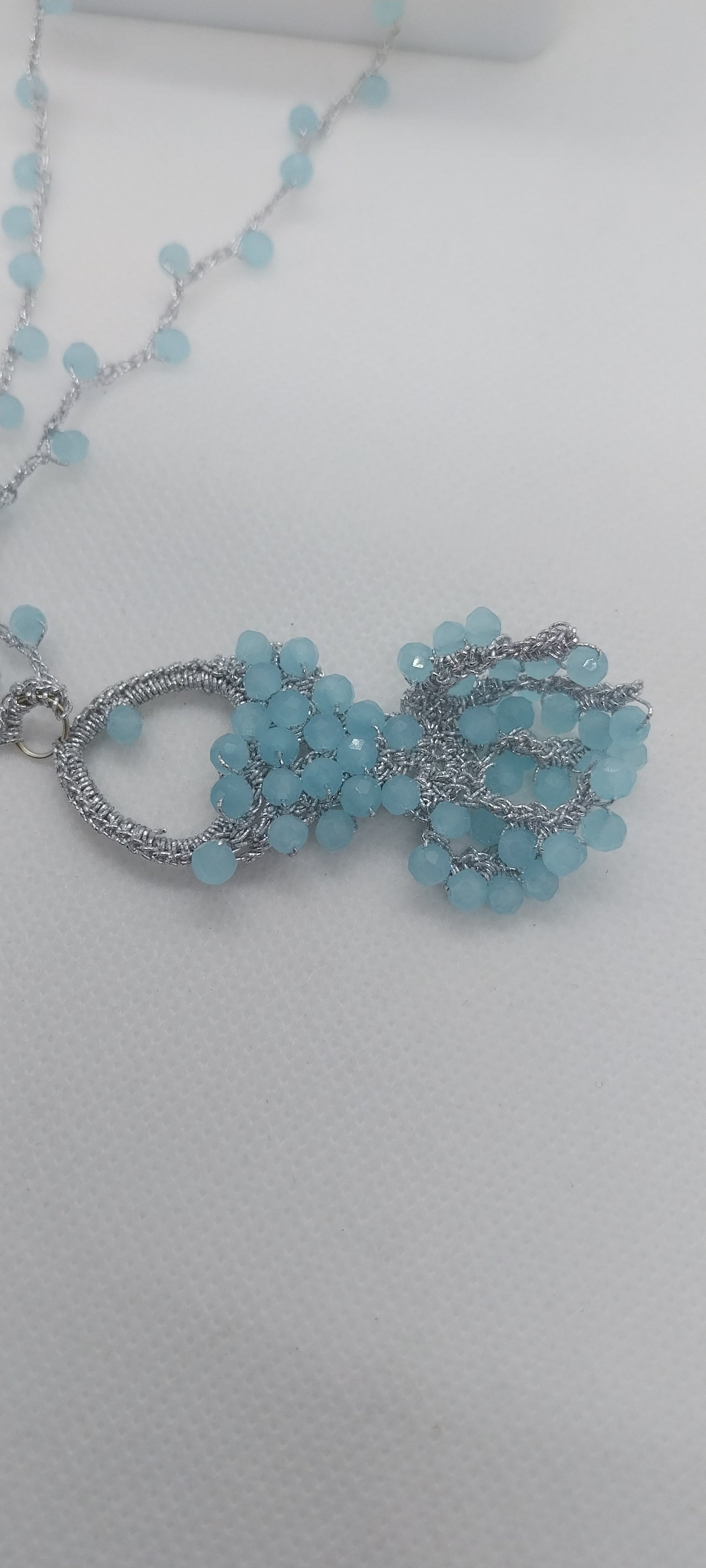 Collier Pendentif Poisson Bleu – Fermoir Acier Inoxydable