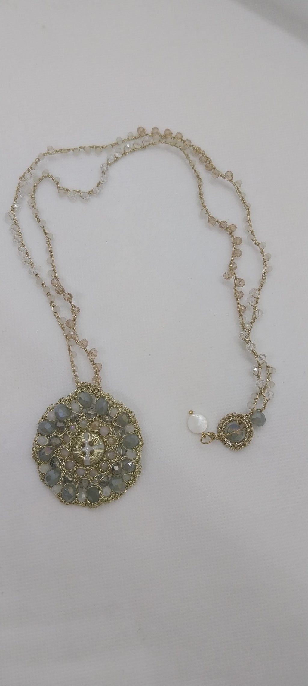 Collier Mandala Bouton Doré