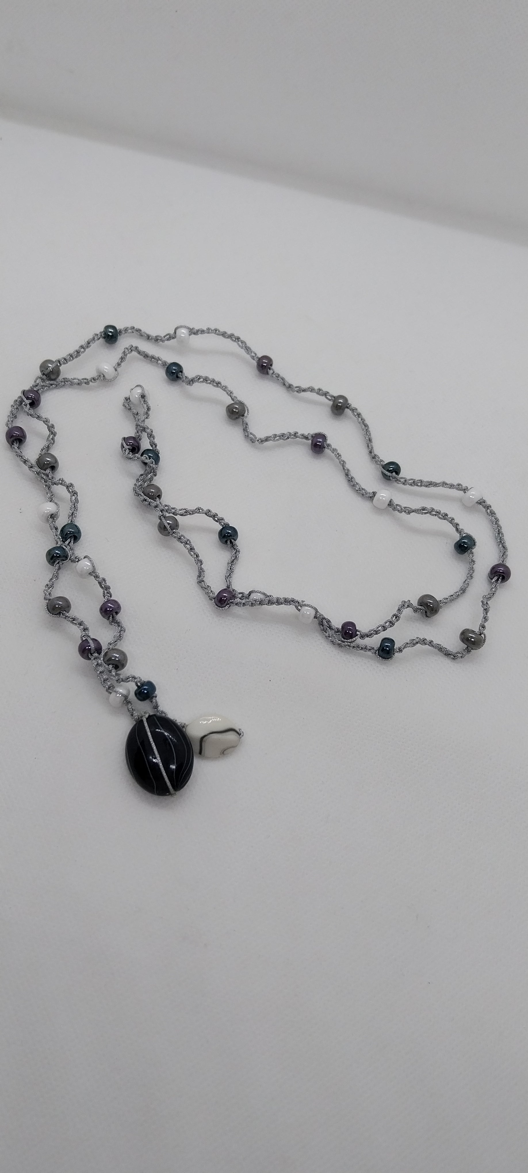 Silver-Plated Wire Necklace – Black & White Pearls, White, Dark Green, Brown & Pearly Purple Tones