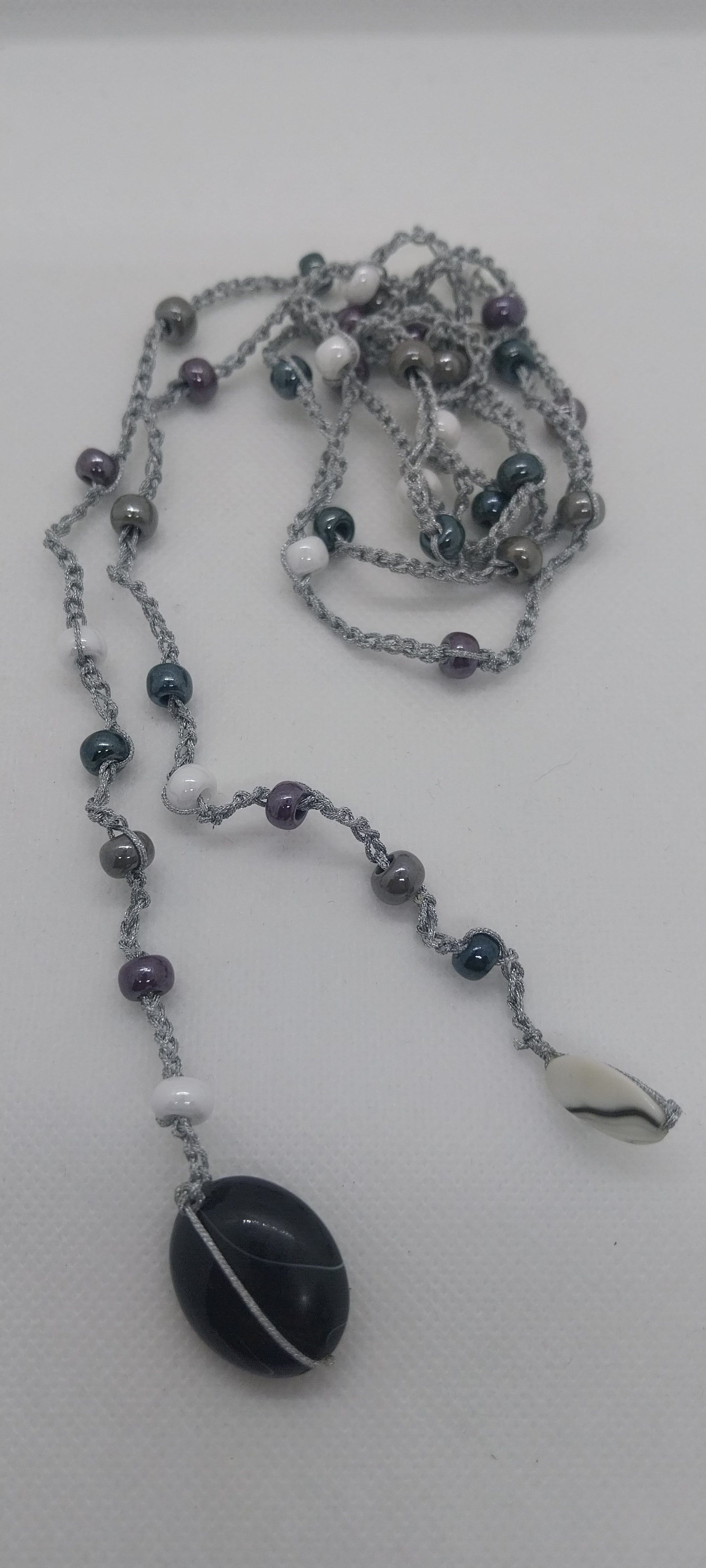 Silver-Plated Wire Necklace – Black & White Pearls, White, Dark Green, Brown & Pearly Purple Tones