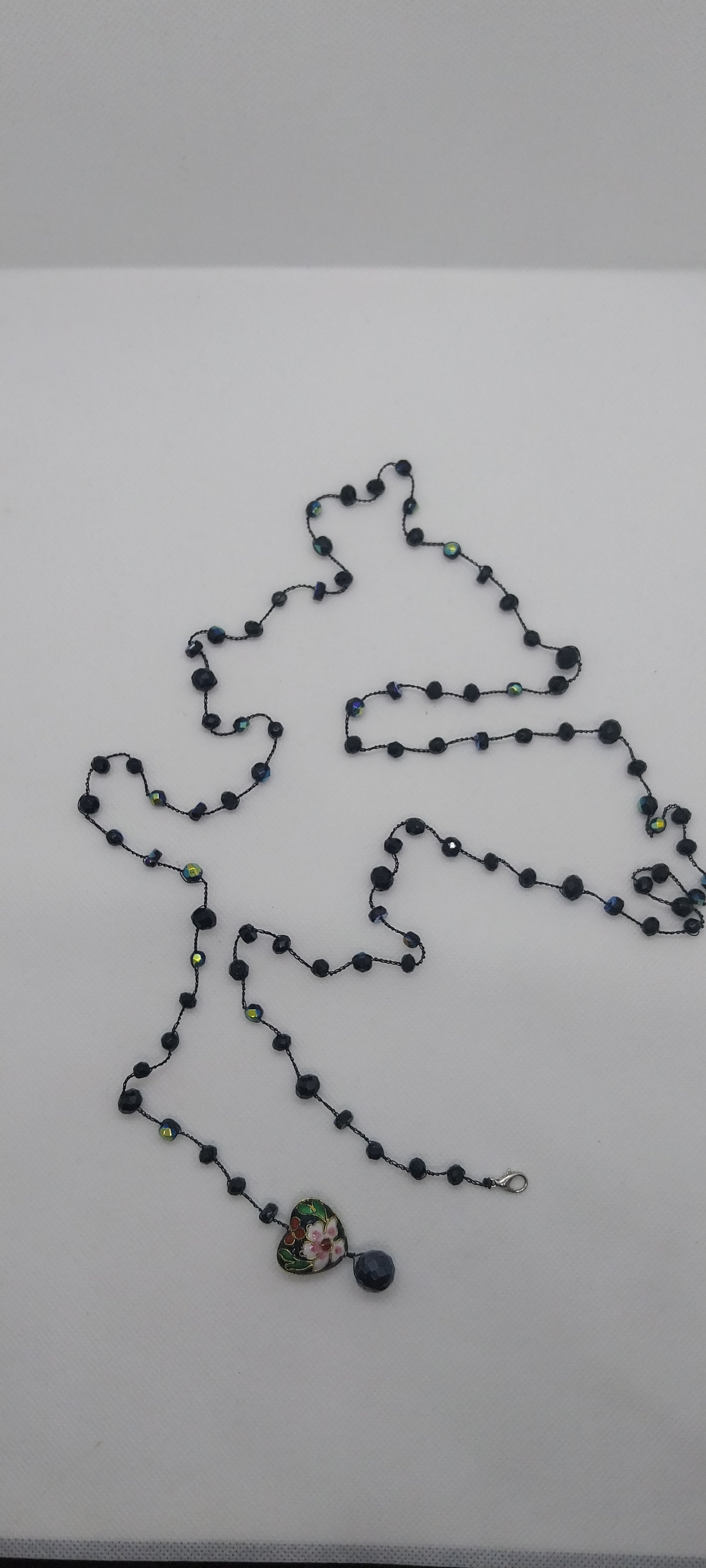 Black Wire Necklace – Black & Heart Crystal Beads, Stainless Steel Clasp