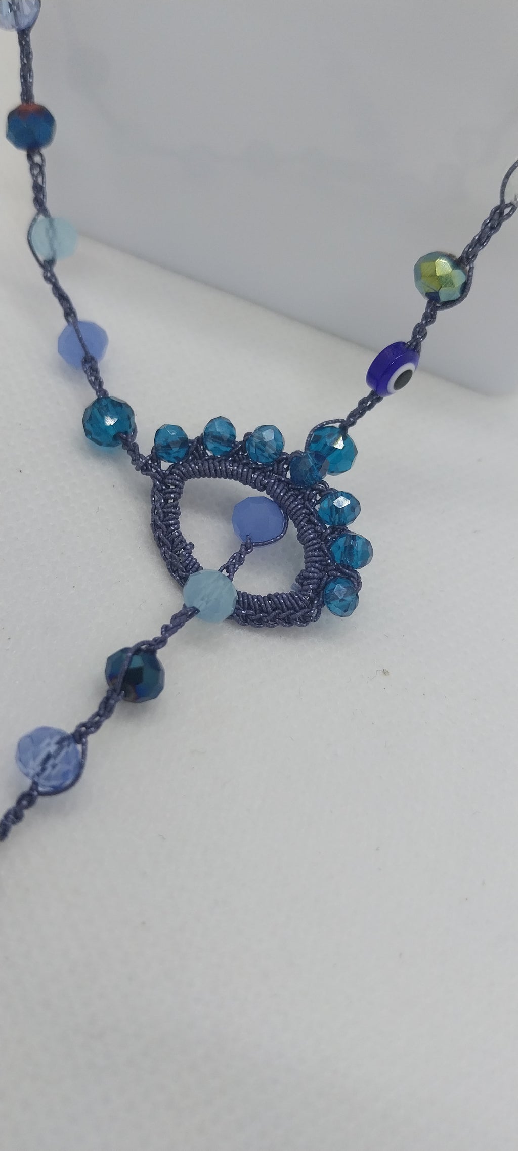 Shiny Blue Thread Necklace – White Heart & Tiger's Eye Beads