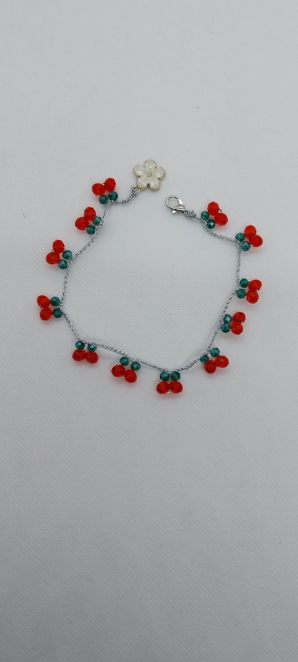Bracelet de cheville cerise crocheté