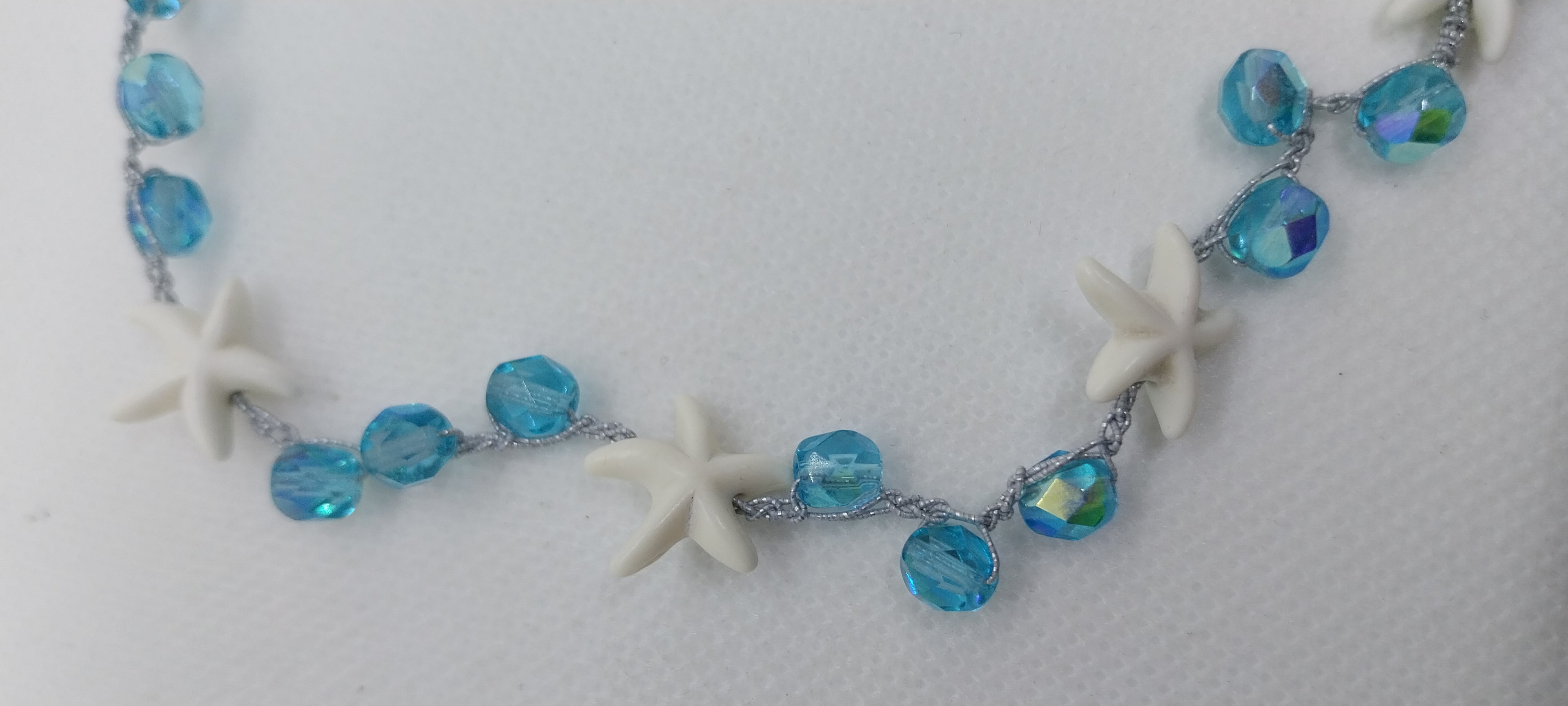 Sea blue & shell anklet