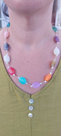 Collier fil or – Perles ovales pierres précieuses multicolores