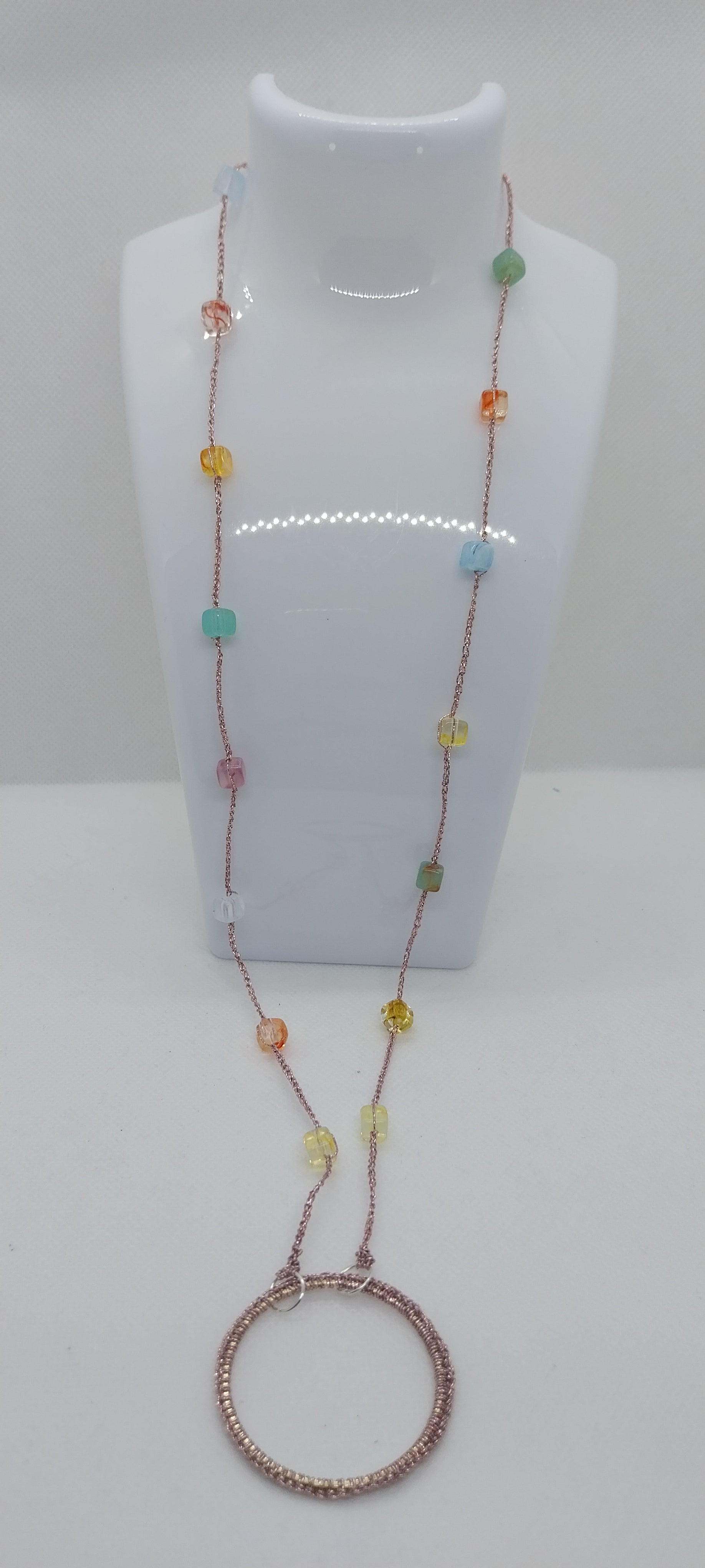 Pastel glasses holder