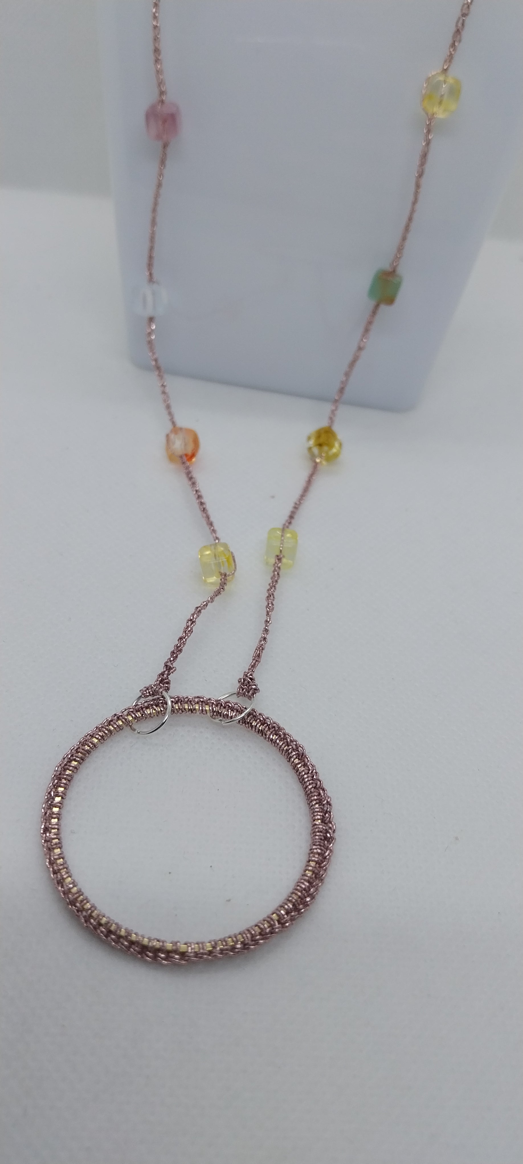 Pastel glasses holder