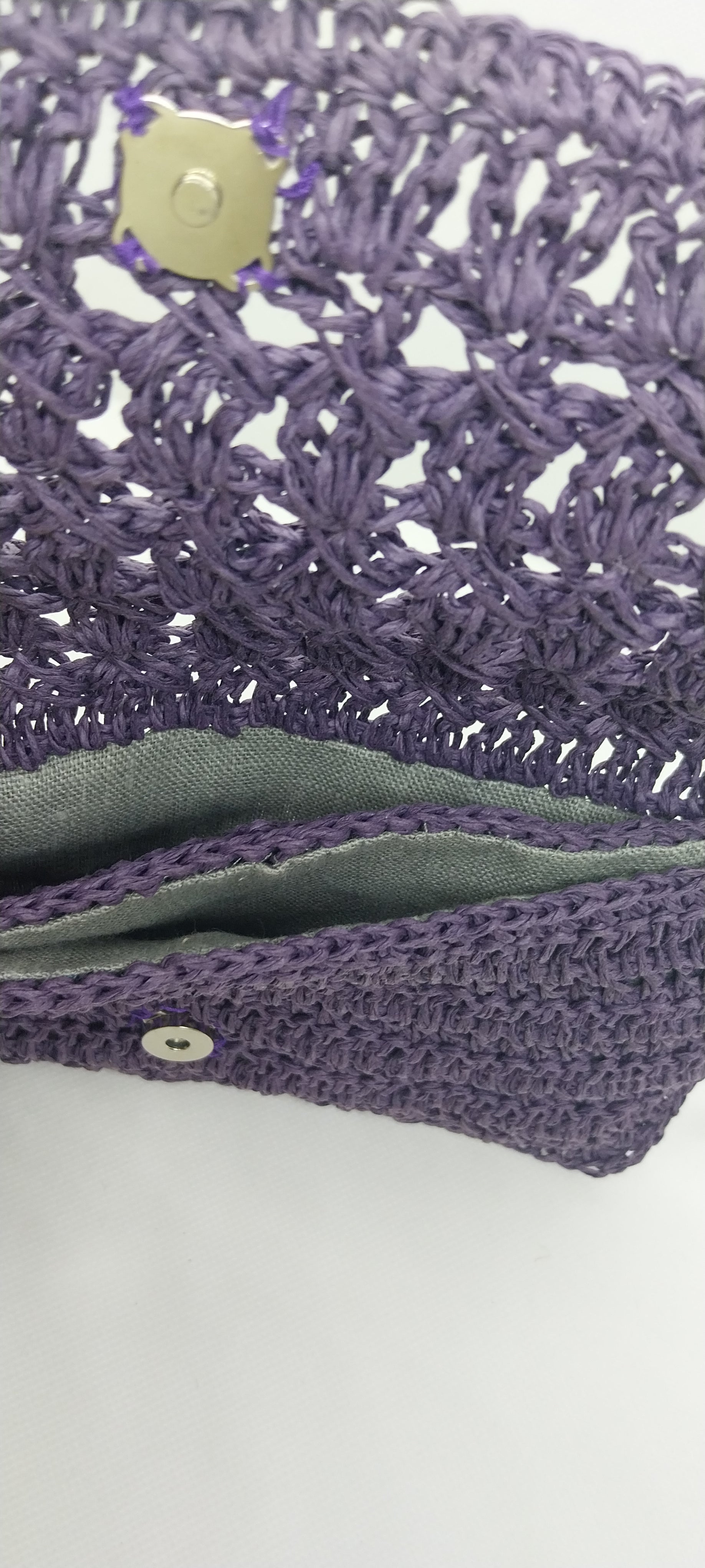 Pochette Violette en Raphia