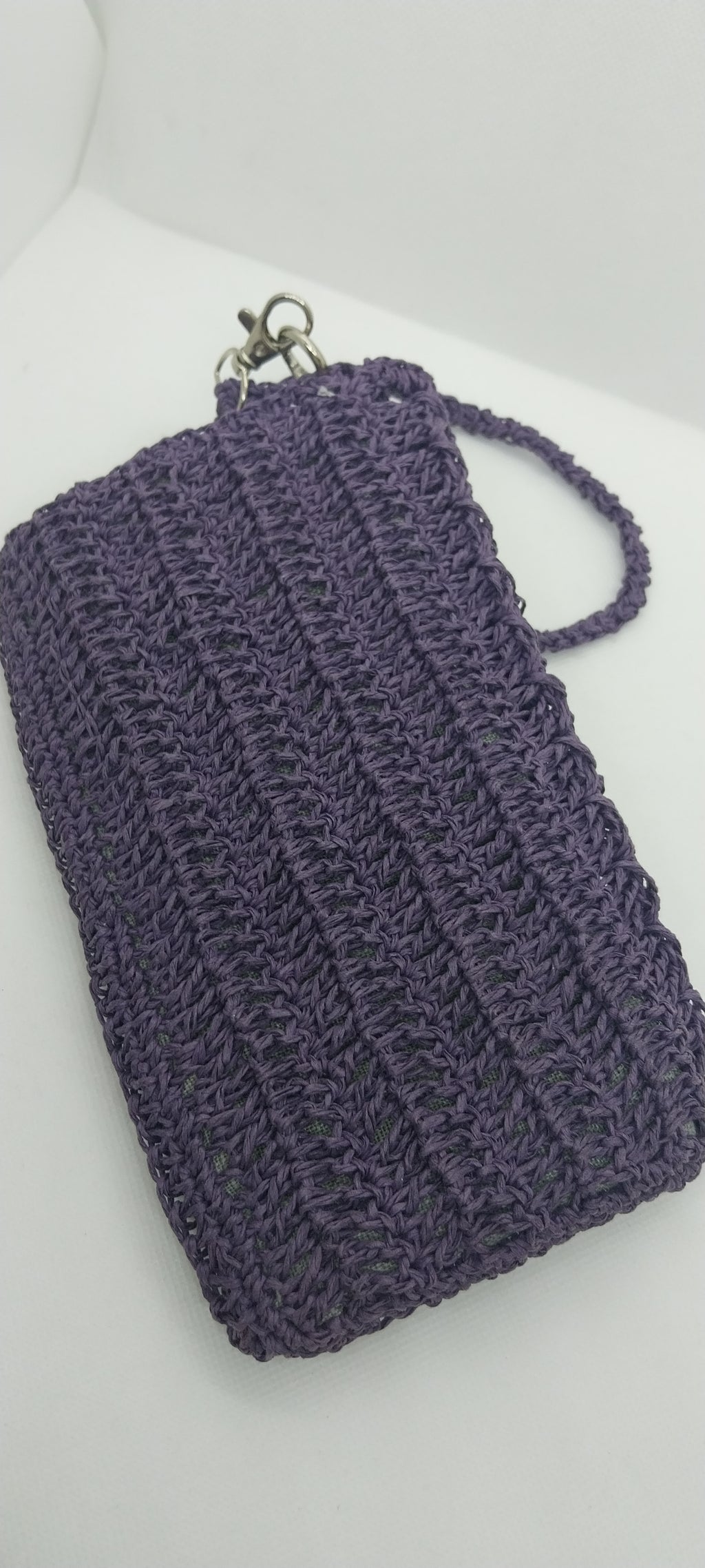 Pochette Violette en Raphia